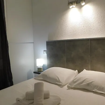 Cozy T2 Blue Beach With Parking And Pool Διαμέρισμα Αντίμπ