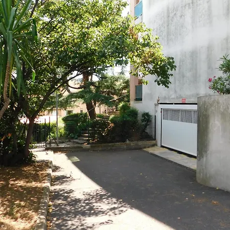 Cozy T2 Blue Beach With Parking And Pool