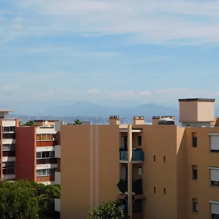 Cozy T2 Blue Beach With Parking And Pool * Antibes